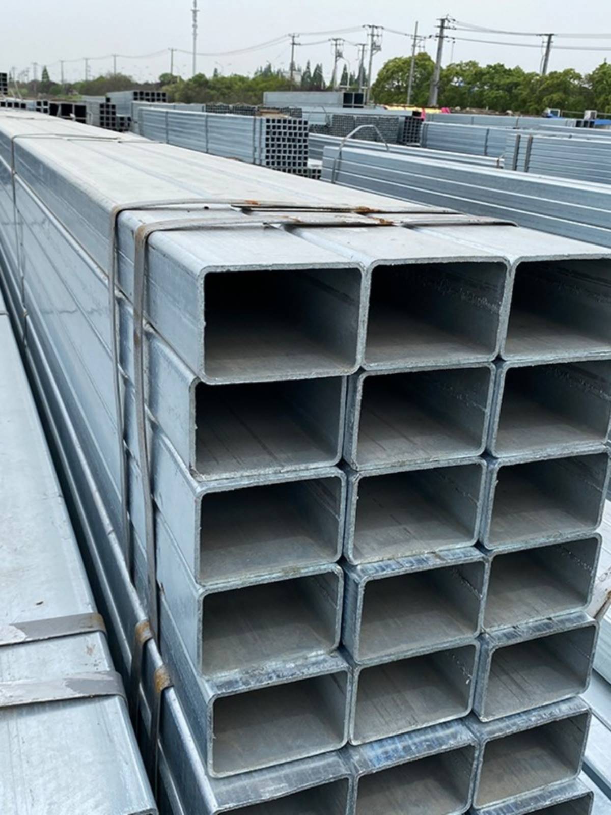 镀锌方管20-300钢材方钢型材管材矩形管厂房建筑结构热镀锌方通管