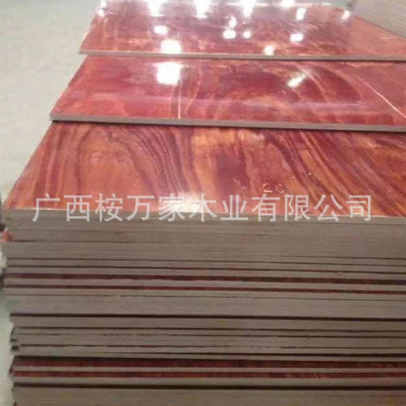 急速发货建筑模板木板 广西厂家大量工地木模板 周转6-15次