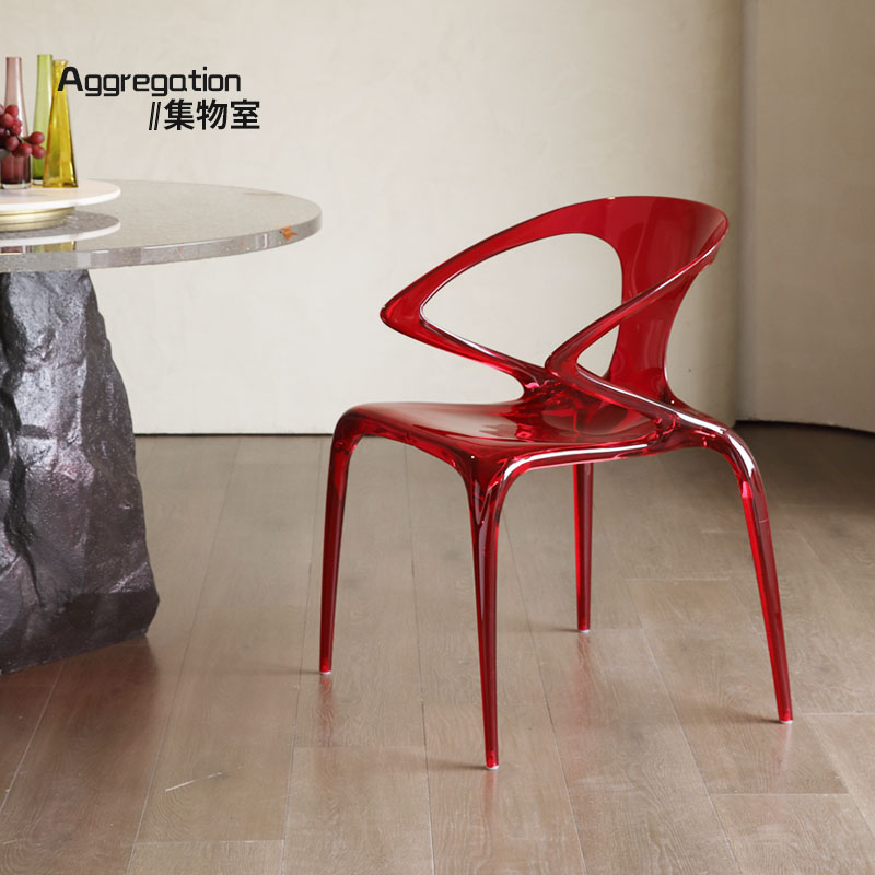 AVA罗奇堡亚克力餐桌椅轻奢高级设计师家用扶手透明靠背水晶椅子