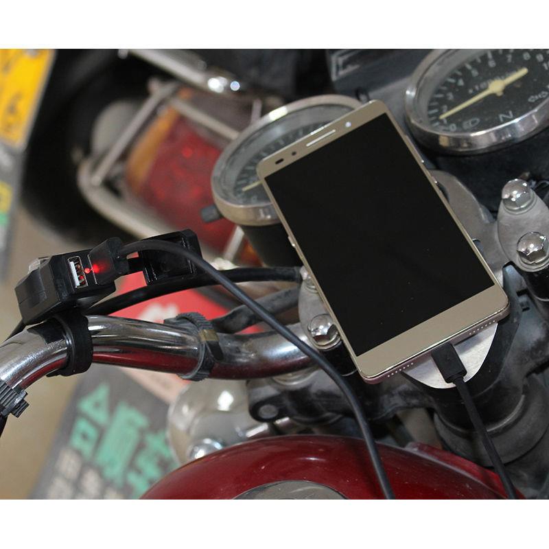 新品电动摩托车踏板usb接口充电器12v48V手机充电防水改装点烟器