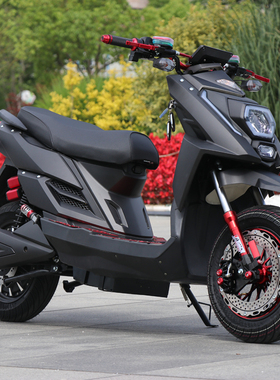 新款聚龙成人72V电动车外卖锂电池踏板长续航电摩高速电动摩托车