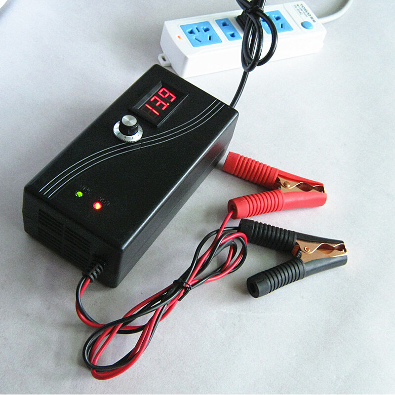 数显12V蓄电池充电器 摩托车汽车电瓶智能充电器 电流可调2-10A
