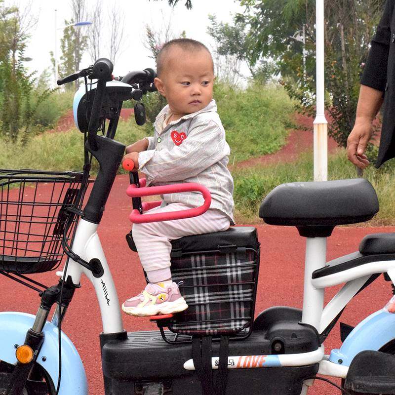 电动车储物筐座椅儿童前置小孩宝宝踏板摩托瓶安全电动车储物筐座