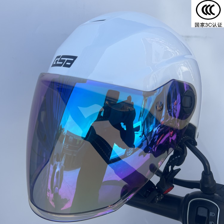 新款GSB电动车头盔男士夏季摩托车女安全帽防晒透气双镜片轻便半