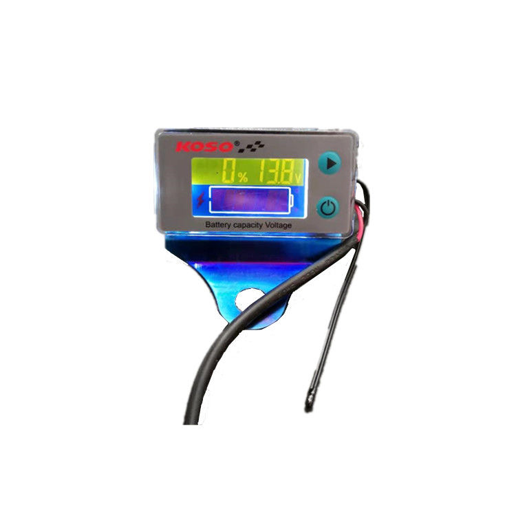 电车摩托车电量显示器9v到100v双显三轮车电压温度彩屏显示电量表