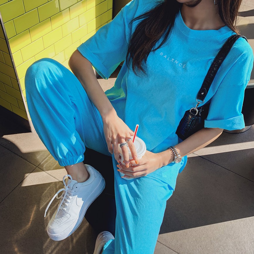 现货韩国春夏女士蓝色字母T恤裤子休闲套装气质洋气学生运动简约