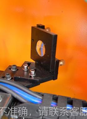 鸿济 供应二氧化碳激光切割机 亚克力激光雕刻机CO2激光切割设备
