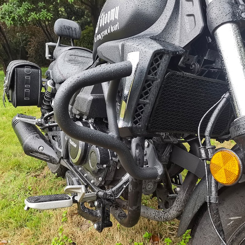 定制适用于豪爵TR300摩托车防摔保险杠 保护杠 货架 尾架 皮边包