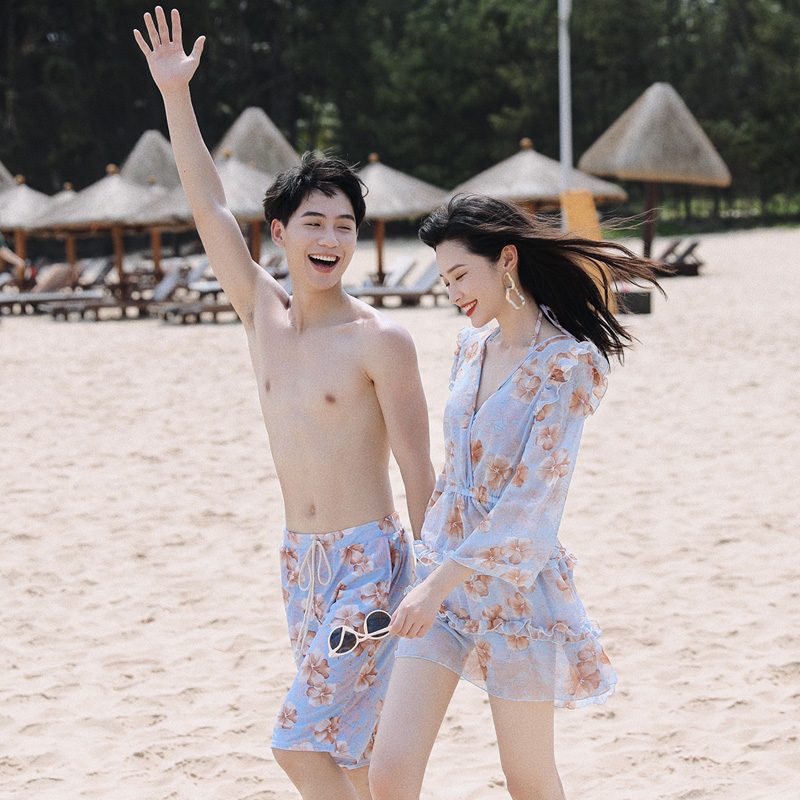 泳衣情侣款夏2024年新款水上乐园海边沙滩三亚蜜月旅行韩版游泳衣