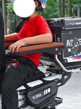 摩托车后座安全扶手 可折叠拉力电动车踏板车UY 通用扶手改装配件