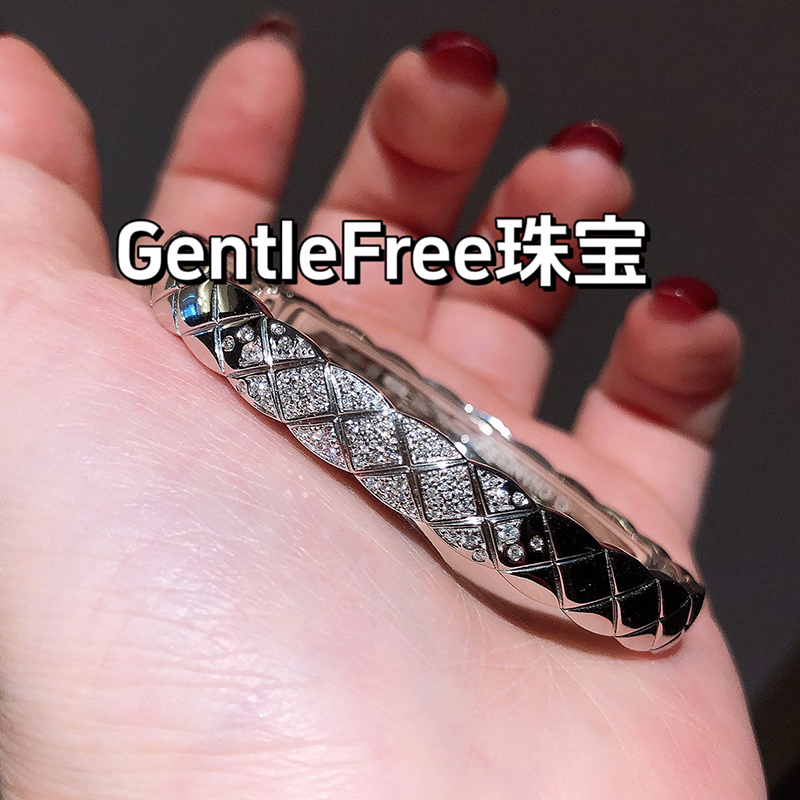 GentleFree珠宝定制18K金cococrush菱格纹钻石手镯AU750手环女士