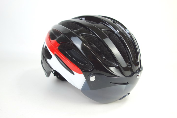 法国高端成人一体速度轮滑头盔 骑行头盔 电动车摩托车头盔带眼镜