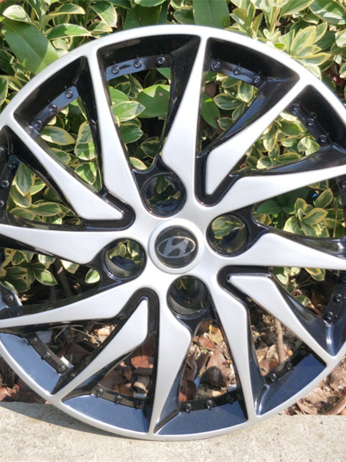 适用于现代雅绅特瑞纳轮毂盖轮毂罩螺丝固定14寸车轮胎盖铁钢圈罩