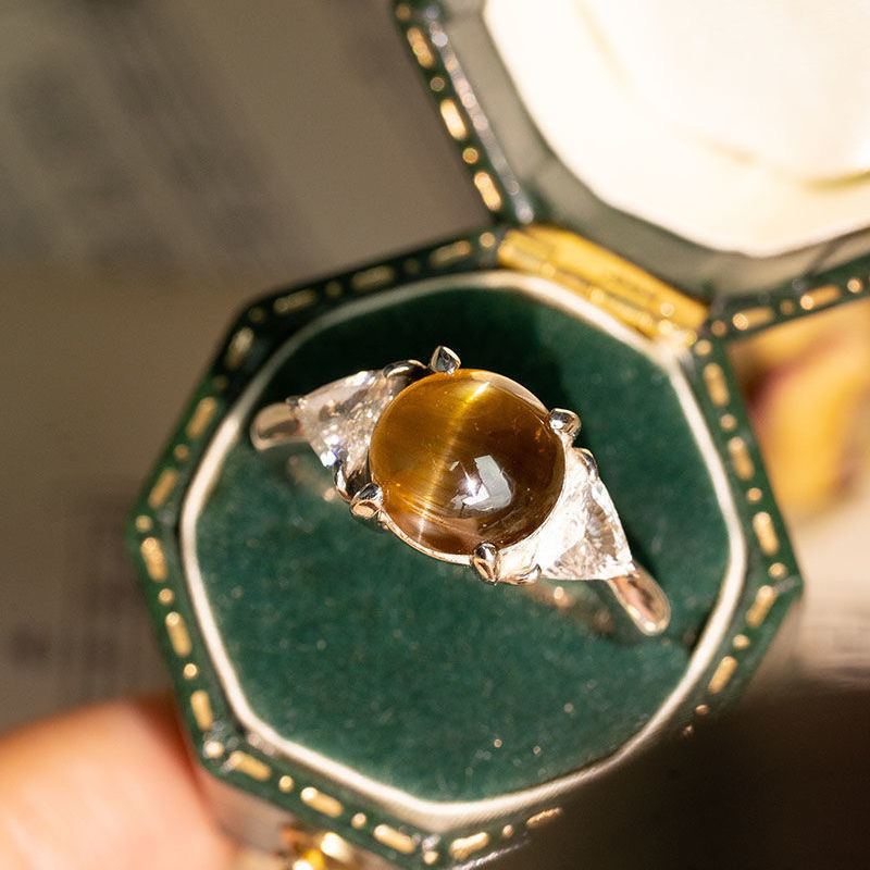 金绿猫眼石镶嵌钻石戒指女S925复古高档优雅高颜值气质活口调节