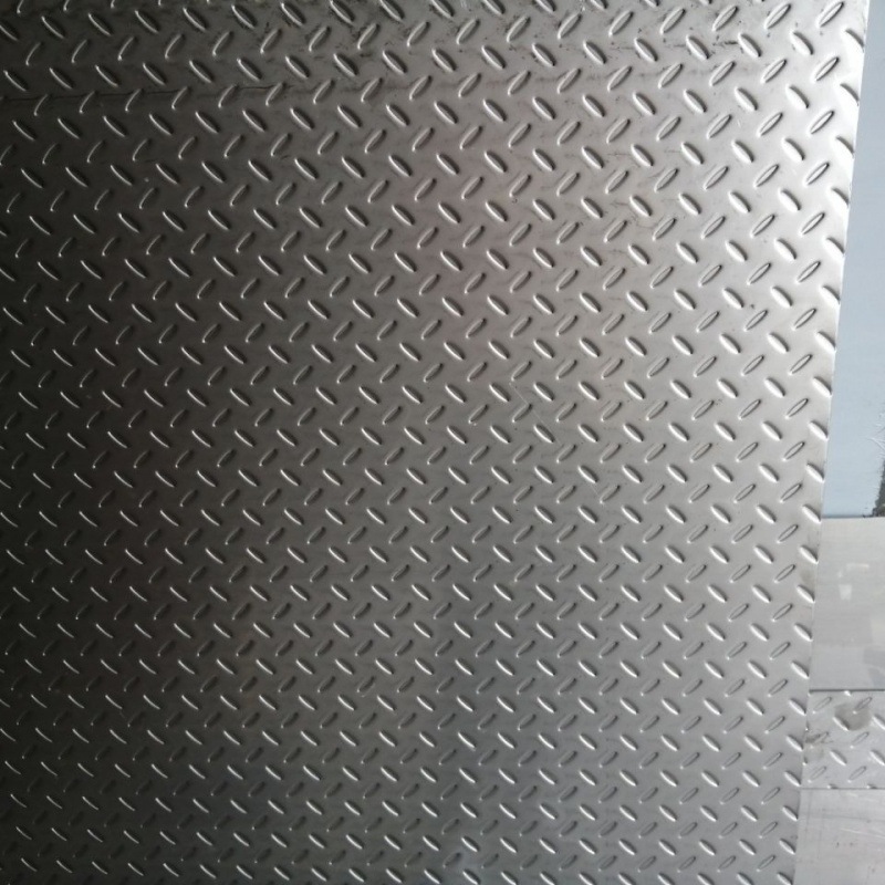 花纹钢板304不锈钢板花纹板201316l不锈钢板防楼梯板折弯零切