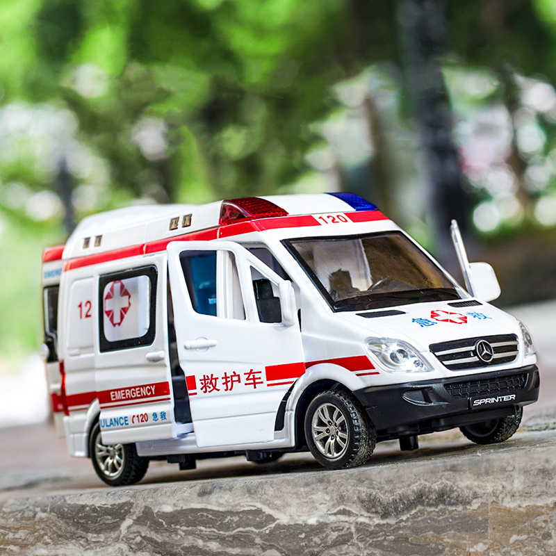 嘉业120急救车救护车消防警车 声光回力合金汽车模型男女孩玩具车