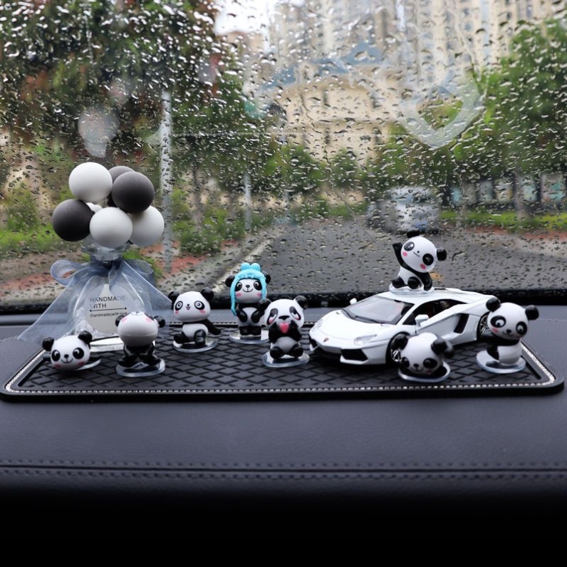小熊猫汽车摆件创意车内中控台内饰品装饰卡通用品车载送男渐