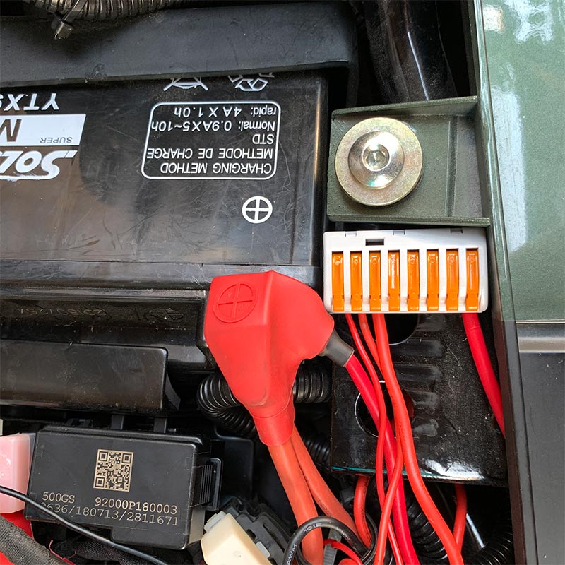 摩托车电池接线器飞致摩旅手机充电usb改装充电器gw250踏板车鬼火
