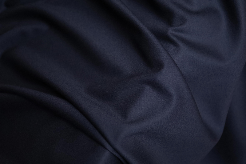 意大利进口藏青色斜纹哔叽法兰绒啥味呢纯羊毛精纺羊毛面料布料