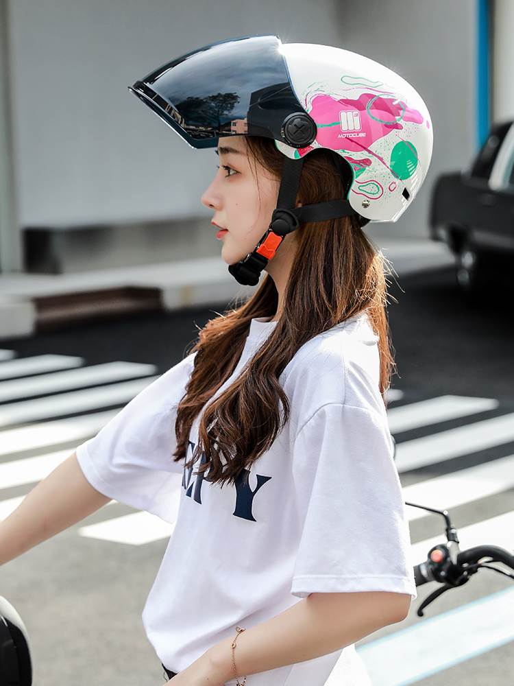 3C认证新国标野马摩托立方电动车头盔女夏季防晒半盔男骑行安全帽