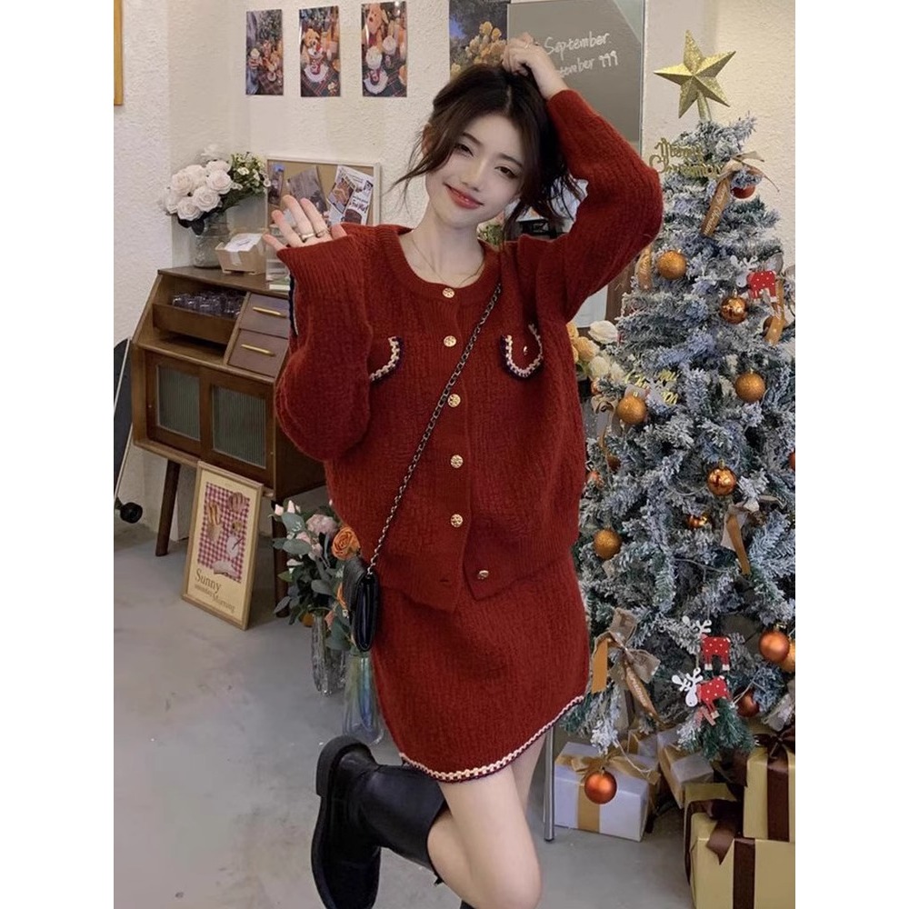 深冬装搭配一整套小香风本命年红色圣诞新年过年战袍连衣裙子套装