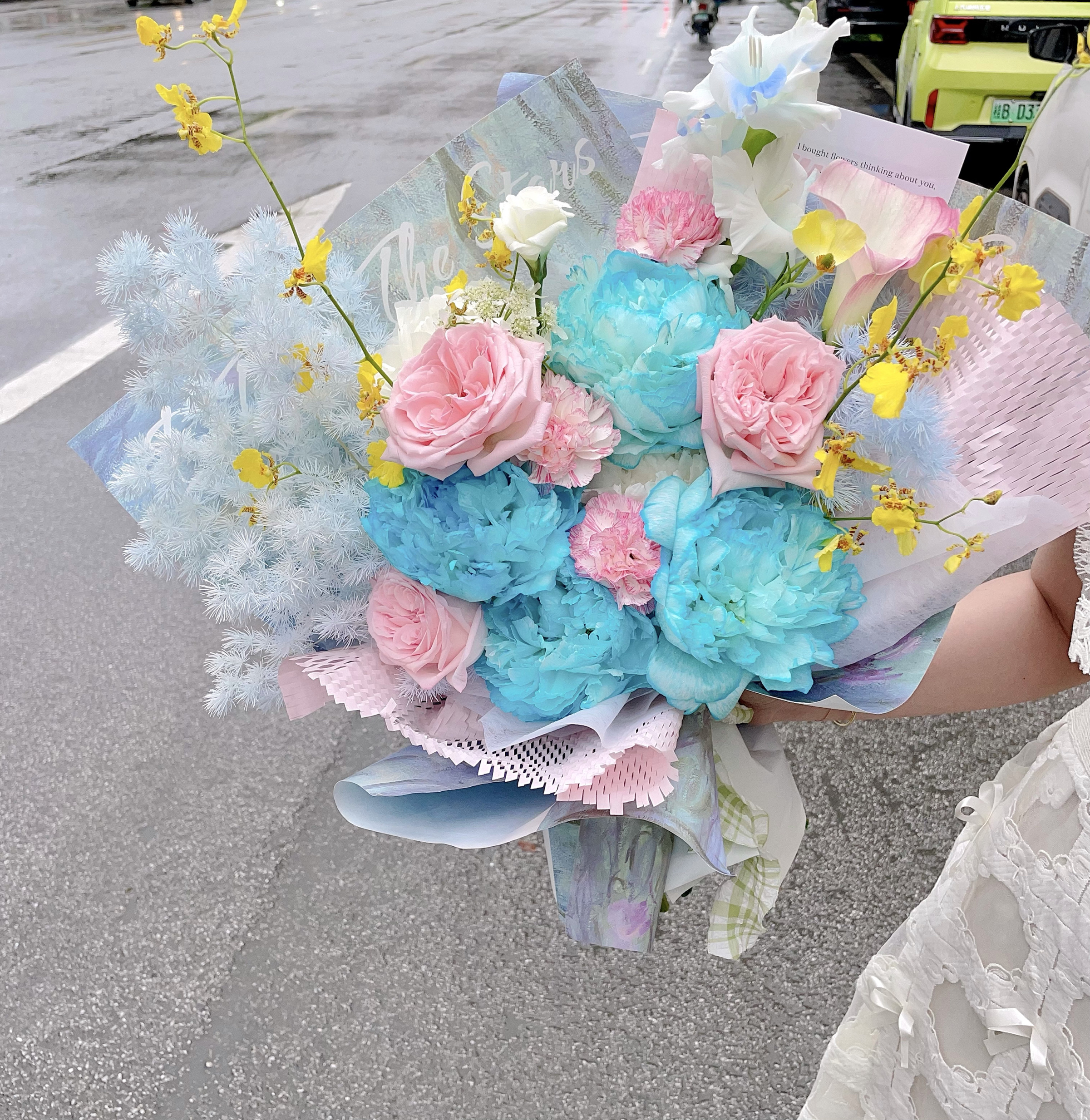 母亲节柳州生日粉蓝色鲜花束速递同城配送只送广西柳州市区包邮