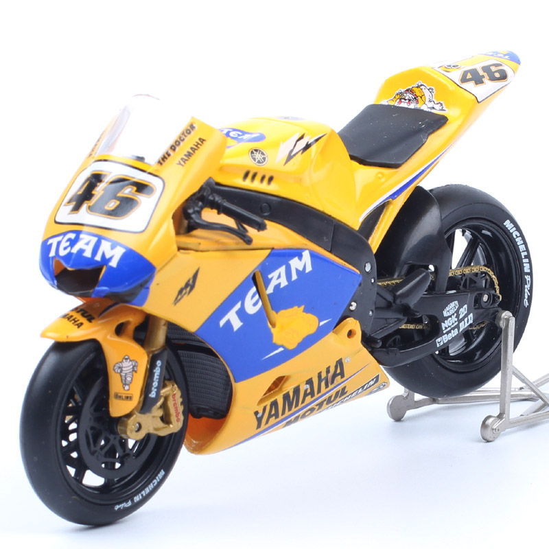 1/18雅马哈YZR M1 46号罗西Rossi 2006 MOTOGP摩托车模型Guiloy