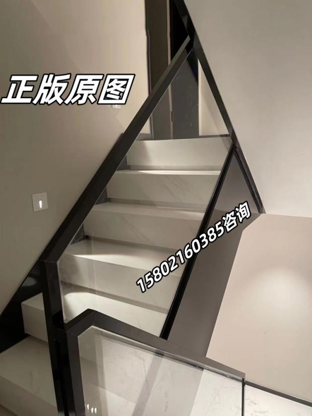 上海别墅复式楼阁木楼梯玻璃不锈钢铁艺扶手栏杆超白加胶钢化玻璃