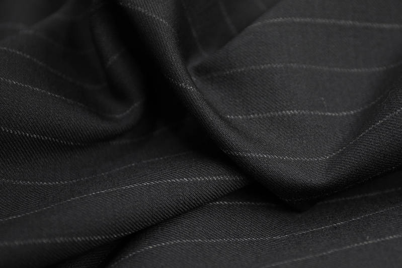 意大利进口薄款黑灰白色竖条纹高支斜纹哔叽精纺纯羊毛设计师布料
