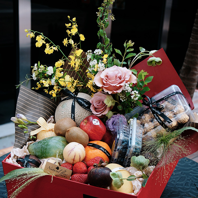 新鲜水果法式高端礼盒创意鲜花生日鸡蛋上海花店同城配送思南香山