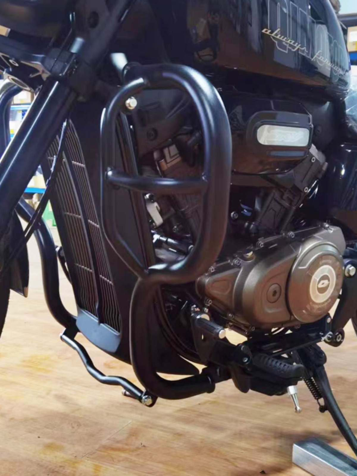 无损保险杠闪-防摔E350安装Q护杠适用J钱12350摩托车改装配件江