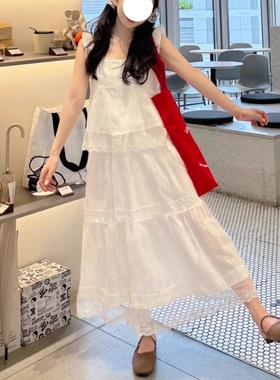 今年夏天流行漂亮穿搭配一整套装性感辣妹高级感气质白色连衣裙子