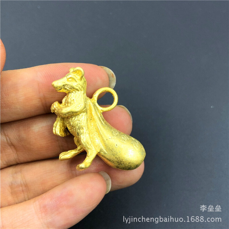 黄铜招财老鼠幸运钱袋鼠创意摩托机车钥匙扣挂件铜环数钱黄金袋