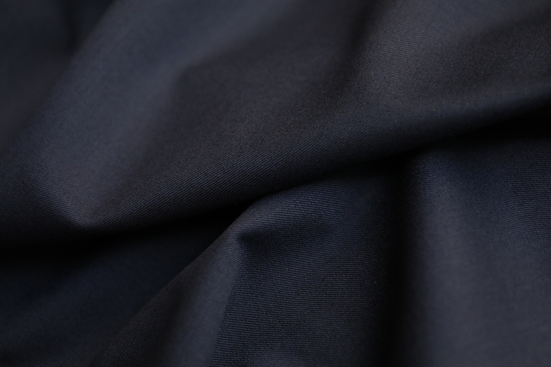 意大利进口薄款藏青色斜纹细腻哔叽纯羊毛精纺羊毛面料设计师布料