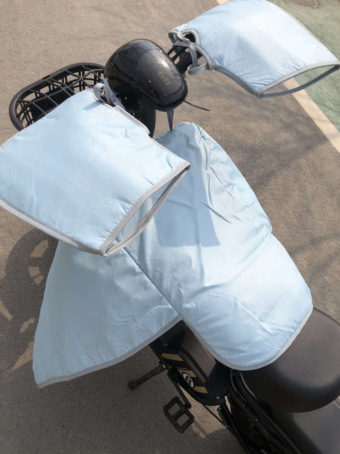 电动车防晒挡风被夏款小龟摩托车加厚隔热遮阳罩小型防水纯色分体