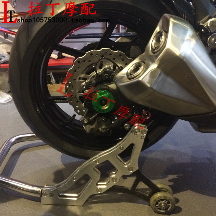 适用适用川崎摩托车Z1000 Z1000SX改装后轮防摔盖后轴保护盖装饰