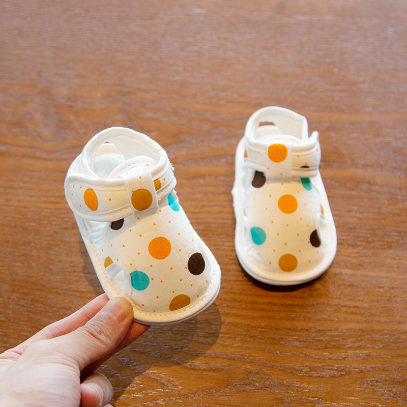 夏季婴儿凉鞋0-6-12月婴幼儿布鞋一岁女宝宝学步鞋软底步前鞋防掉