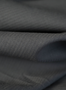 阳光炭黑灰色细腻明暗立体竖暗条纹精纺纯羊毛面料设计师西装布料