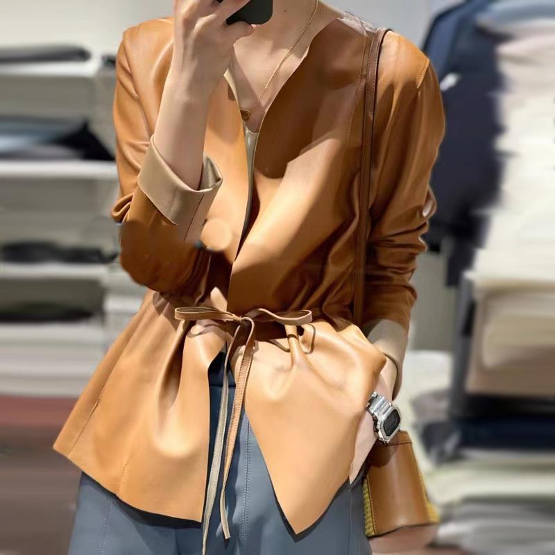 香港TIMO绵羊皮棕色真皮皮衣女2023新款爆款夹克气质带腰带短外套