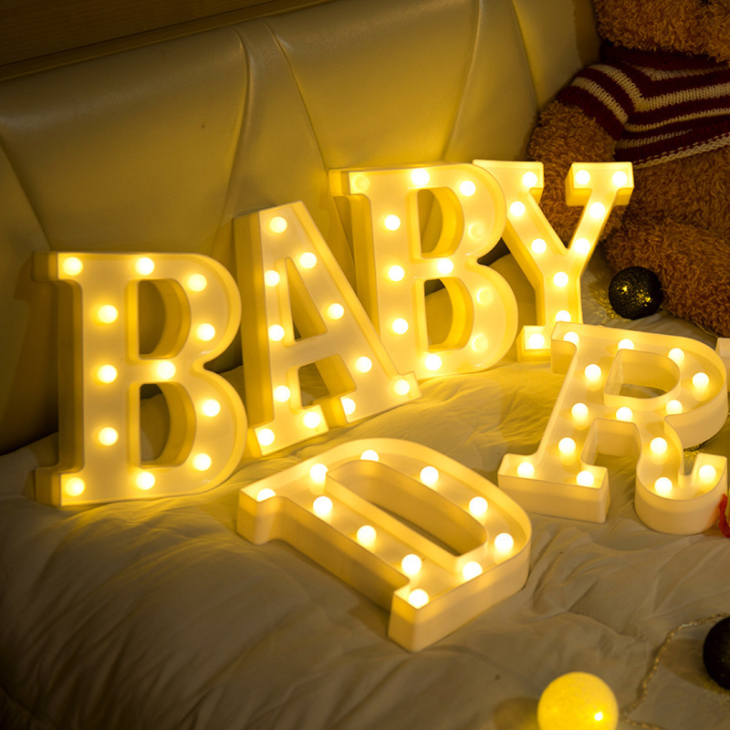 LED发光字母灯创意24个英文字母造型节日婚庆婚礼浪漫家居装饰灯
