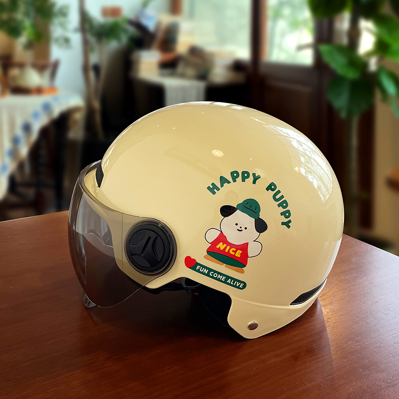 3C认证电动车头盔夏季防晒电瓶车安全帽可爱摩托半盔男女四季通用