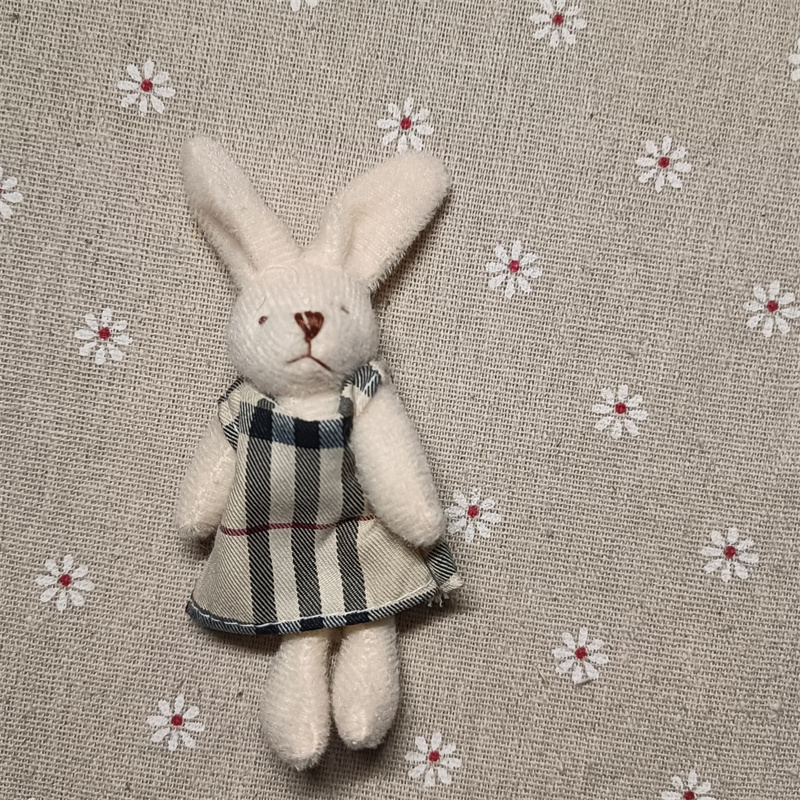 韩版9cm女生毛绒玩具娃娃穿裙子的小兔子配件挂件装饰品礼物礼品