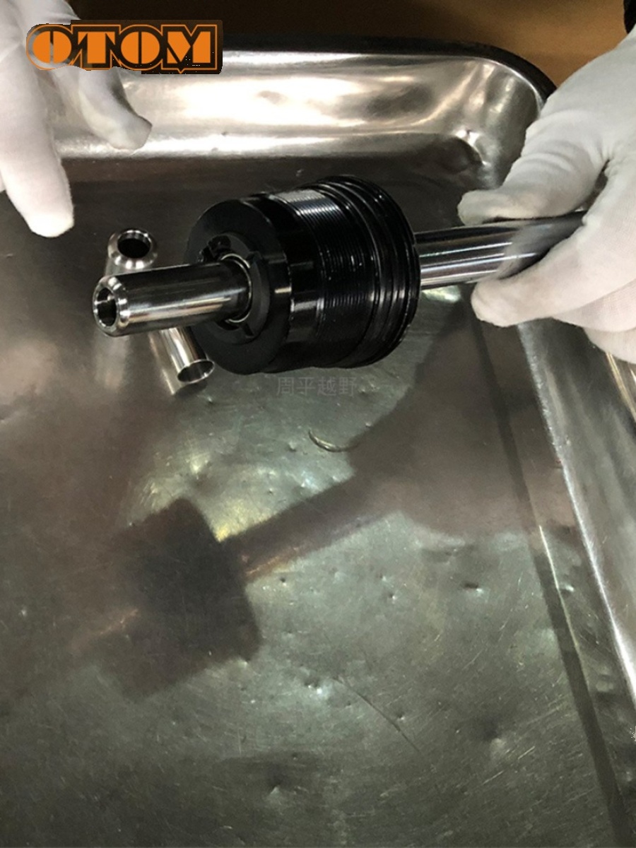 摩托车维修保养减震器修理工具减震油封保护安装导向套油封滑通用