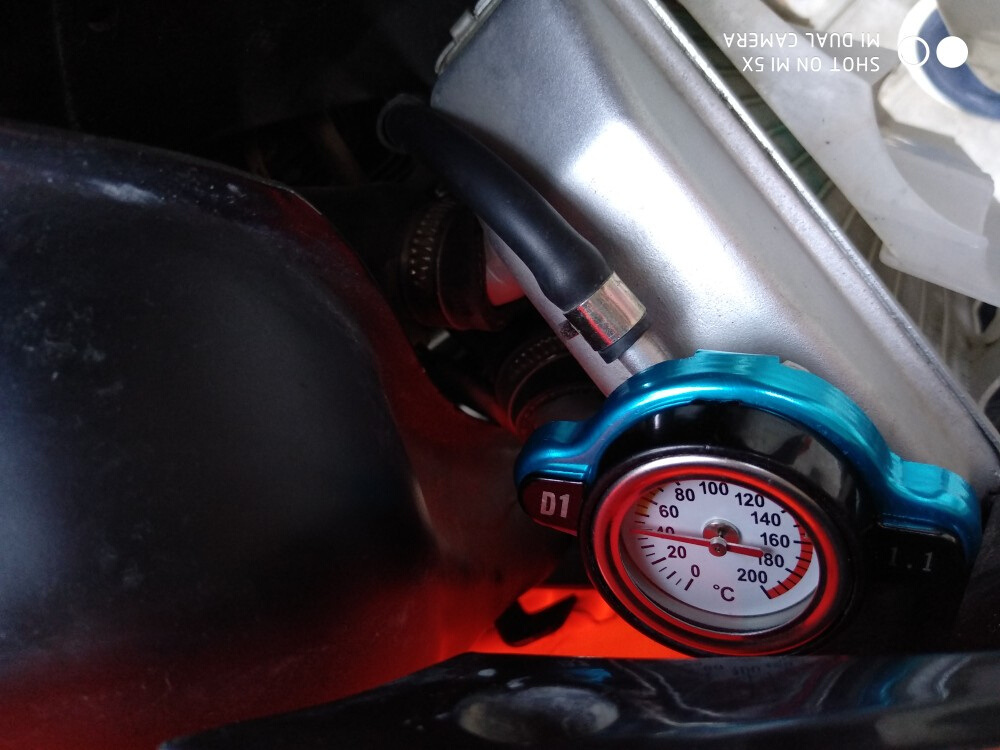 越野摩托车水箱盖温度表