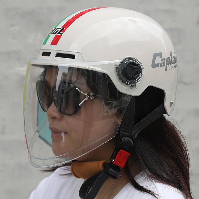 3C认证电动车头盔女士四季通用男款电瓶摩托车半盔夏季国标安全帽