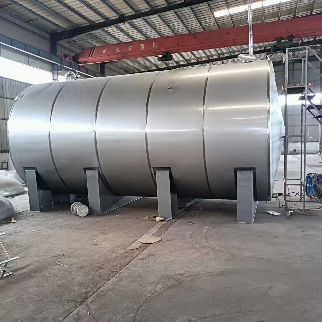 304材质不锈钢卧式储存罐食品化工液体储存5吨——150吨定制