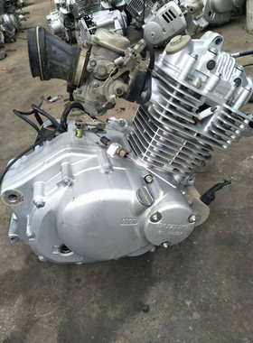 二手原装铃木钻豹125cc摩托车发动机总成 太子铃木国产款式通用