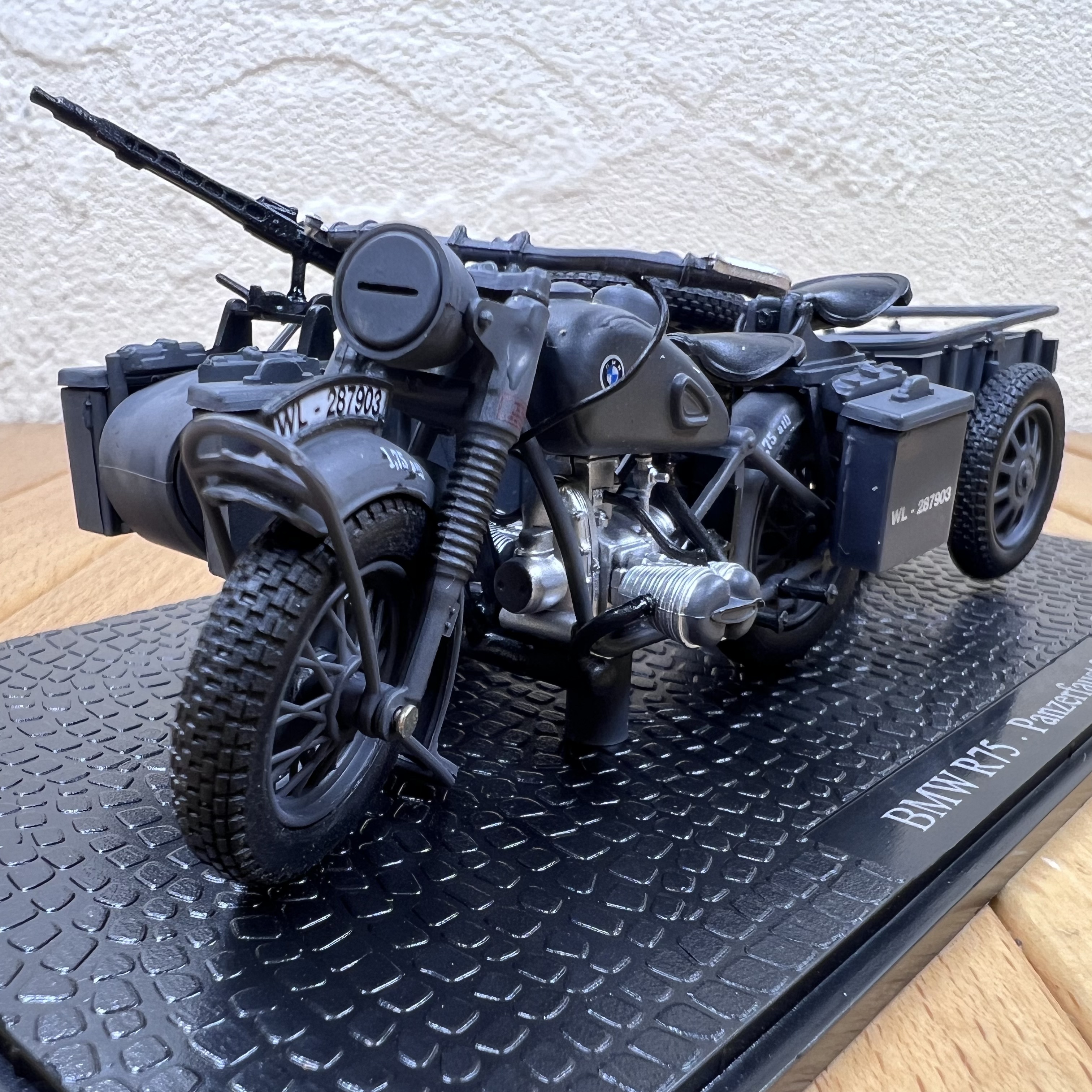 1:24宝马R75重型军事摩托车合金模型摆件 二战挎斗摩托车场景摆设