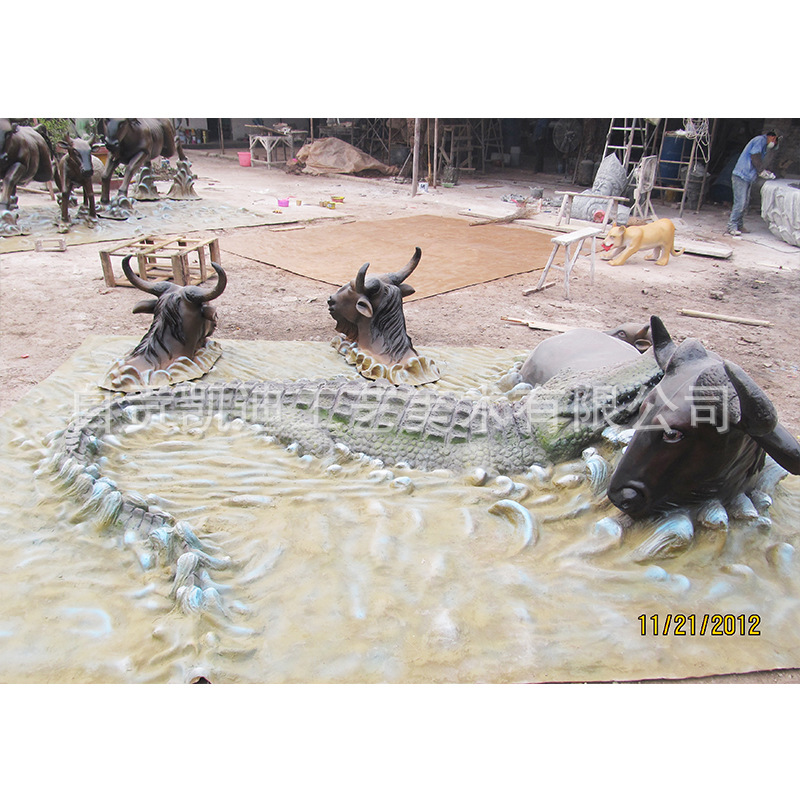 四川雕塑公司各种动物雕塑石刻雕塑不同类型玻璃钢雕塑制作