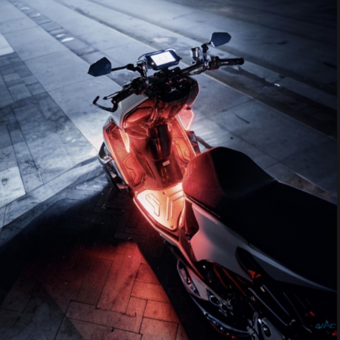 电动车摩托车氛围灯改装饰用品大全配件灯条led流光灯带小牛九号
